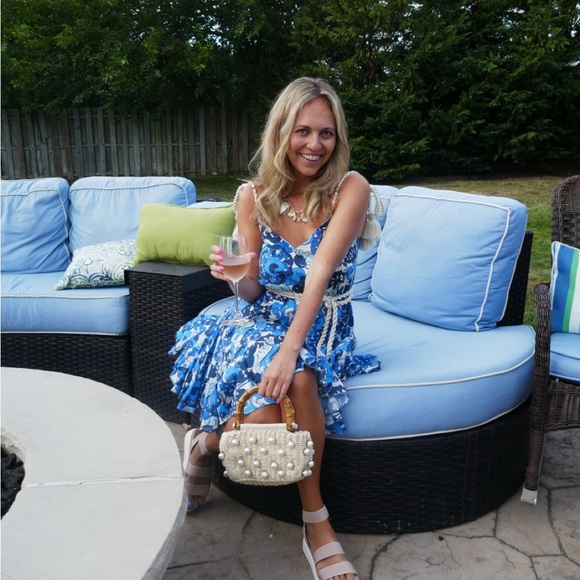 Meet your Posher, Haley - Picture 4 of 6